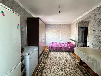 1-комнатная квартира · 32 м² · 4/4 этаж, Глинки 41 за ~ 9.9 млн 〒 в Семее