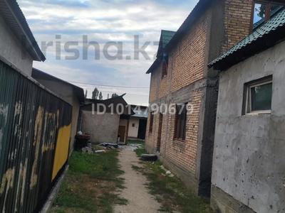 Жеке үй · 4 бөлме · 160 м² · 4 жүзд., Шаңырақ-1 ш/а. 111 — Алпамыс батыра, бағасы: 26 млн ₸ в Алматы, Алатауский р-н
