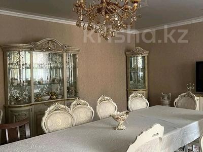 6-комнатная квартира · 337 м² · 2/2 этаж, Советская 25 — Ульянова за 100 млн 〒 в Петропавловске