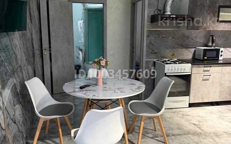 Дом · 2 комнаты · 40 м², Жамбыла 7 за 25 000 ₸ в Конаеве — фото 2