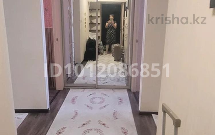 3-комнатная квартира · 85 м² · 9/10 этаж, 11-й мкр. 7 за 19 млн ₸ в Актау, 18-й мкр  — фото 2