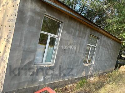Аренда коммерческой недвижимости в Алматинской обл.: Свободное назначение, сельское хозяйство · 1700 м² за 150 000 〒 Свободное назначение, сельское хозяйство · 1700 м² за 150 000 〒 в Шалкар