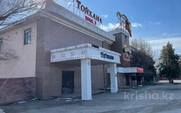 Свободное назначение, офисы, общепит, бани, гостиницы и зоны отдыха, развлечения · 630.9 м² за 380 млн 〒 в Конаеве (Капчагай) — фото 3