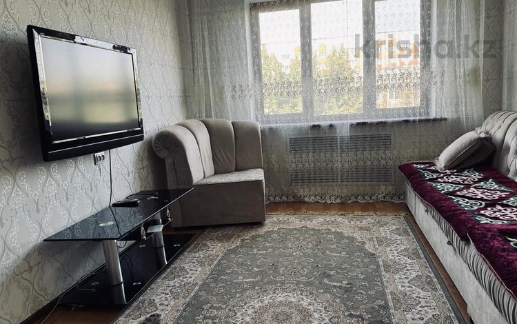 3-комнатная квартира · 67 м² · 4/9 этаж, мкр Аксай-4 57 за 45 млн ₸ в Алматы, Ауэзовский р-н — фото 2