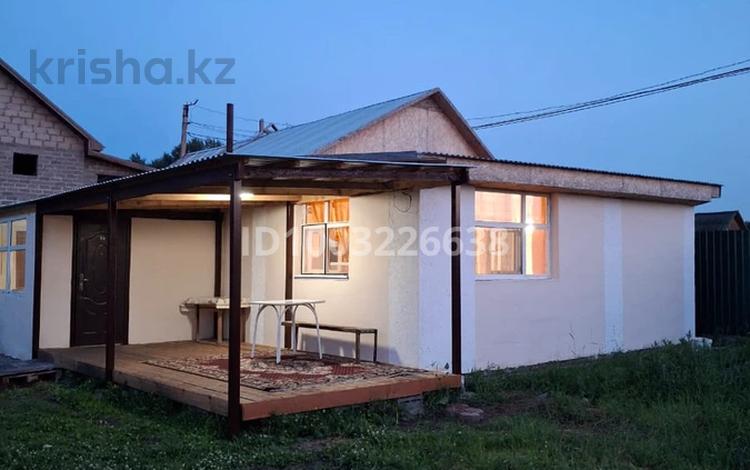 Отдельный дом · 3 комнаты · 100 м² · 10 сот., Достык за 33 млн ₸ в Бурабае — фото 2