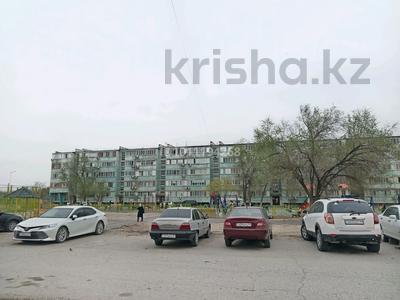 3-комнатная квартира · 63.3 м² · 2/5 этаж, шугыла молтек ауданы 32 — Жана Байтерек уйлеринин алдында за 16 млн ₸ в 