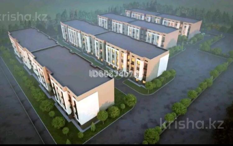 2-комнатная квартира · 76.45 м² · 1/4 этаж, мкр Сарыкамыс, Жарык 14 за 28 млн ₸ в Атырау — фото 2