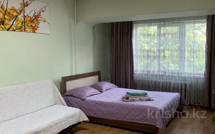 1-комнатная квартира · 33 м² · 4/9 этаж, ул. Маметовой 47 за 13 000 ₸ в Алматы, Алмалинский р-н — фото 2