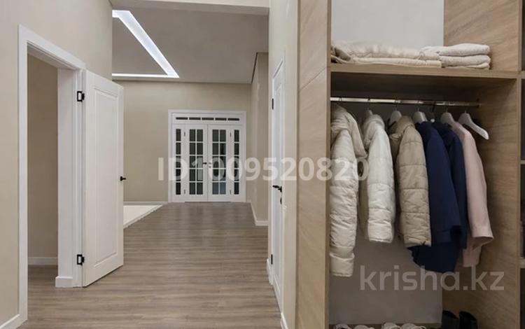Жеке үй · 5 бөлме · 240 м² · 8 жүзд., Ракымжан Кошкаобаев 3 — Еркинкала, бағасы: 40 млн ₸ в Атырау — фото 16