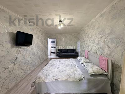 1-комнатная квартира · 35 м² · 1/5 этаж, 8-й микрорайон 4а за 2 000 ₸ в Шымкенте, Туран р-н