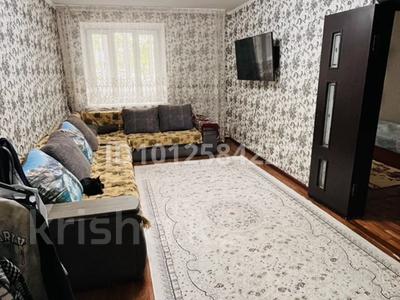 4-комнатная квартира · 83 м² · 1/3 этаж, Ескклды би 222 — Хан Тәңірі за 25 млн 〒 в Талдыкоргане