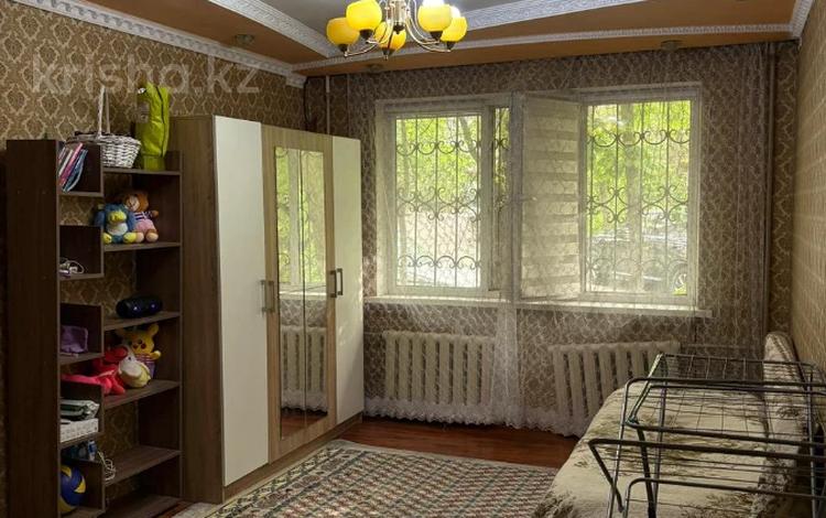 2-комнатная квартира · 44 м² · 1/5 этаж, мкр №4 за 29 млн ₸ в Алматы, Ауэзовский р-н — фото 6