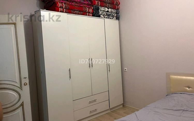 4-бөлмелі пәтер · 76 м² · 9/10 қабат, Гүлдер 3 ш/а., Мкр Юго-Восток, мкр Гульдер 1, бағасы: 27.5 млн ₸ в Караганде, Казыбек би р-н — фото 2
