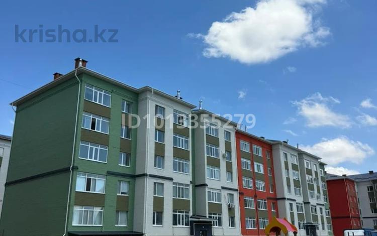 2-бөлмелі пәтер · 67 м² · 2/5 қабат, мкр. Алтын орда 49л, бағасы: 18.5 млн ₸ в Актобе — фото 2