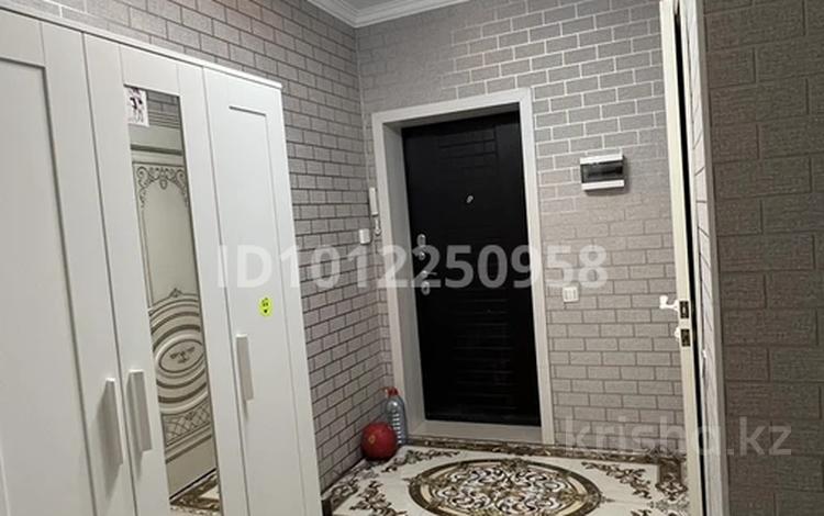2-бөлмелі пәтер · 60 м² · 3/5 қабат, мкр Думан-2 30, бағасы: 42 млн ₸ в Алматы, Медеуский р-н — фото 2