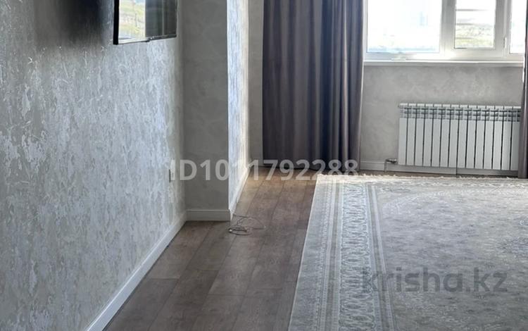 2-комнатная квартира · 68 м² · 17/17 этаж, момышулы 2г, блок 1 100 за 33 млн ₸ в Астане, Алматы р-н — фото 2