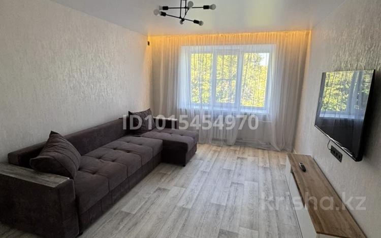 2-комнатная квартира · 48.7 м² · 3/5 этаж, Потанина 16 за 300 000 ₸ в Усть-Каменогорске — фото 2