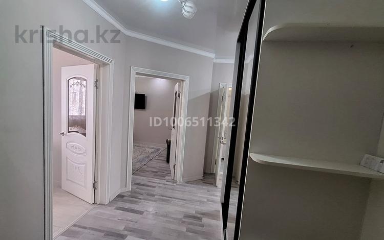 1-бөлмелі пәтер · 45 м² · 8/10 қабат, мкр 5, А.Молдагуловой 13 б, бағасы: 9 000 ₸ в Актобе — фото 2