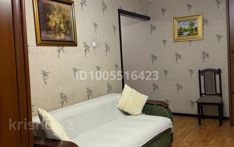 1-бөлмелі пәтер · 32 м² · 2/5 қабат, Көктем-3 ш/а. 20 — Байзакова Сатпаева, бағасы: 20 000 ₸ в Алматы, Бостандыкский р-н — фото 2
