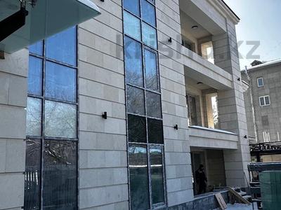Продажа квартир в Алматы: 4-комнатная квартира · 187 м² · 2/3 этаж, Чайкиной 5/1 за 243 млн 〒 4-комнатная квартира · 187 м² · 2/3 этаж, Чайкиной 5/1 за 243 млн 〒 в Алматы, Медеуский р-н