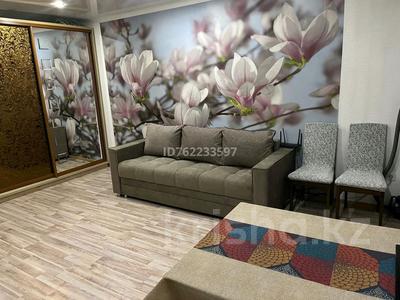 Аренда квартир в Павлодарской обл.: 1-комнатная квартира · 30 м² · 2/5 этаж, Беркимбаева — Район мечети за 130 000 〒 1-комнатная квартира · 30 м² · 2/5 этаж, Беркимбаева — Район мечети за 130 000 〒 в Экибастузе