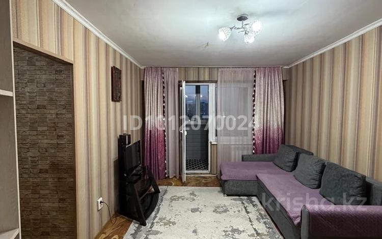 1-комнатная квартира · 38 м² · 6/9 этаж, ул. Увалиева 8/1 за 10 000 ₸ в Усть-Каменогорске, Ульбинский — фото 8