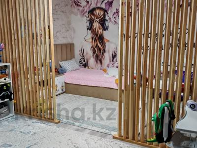 Жеке үй · 3 бөлме · 127.3 м² · 7.5 жүзд., Переулок куаныш — 4 школа, бағасы: 42 млн ₸ в Актобе