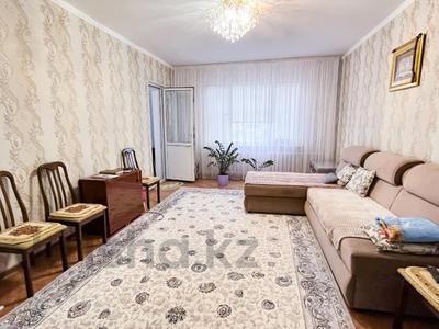 1-комнатная квартира, 48 м², 1/5 этаж, Каратал за ~ 14.3 млн 〒 в Талдыкоргане
