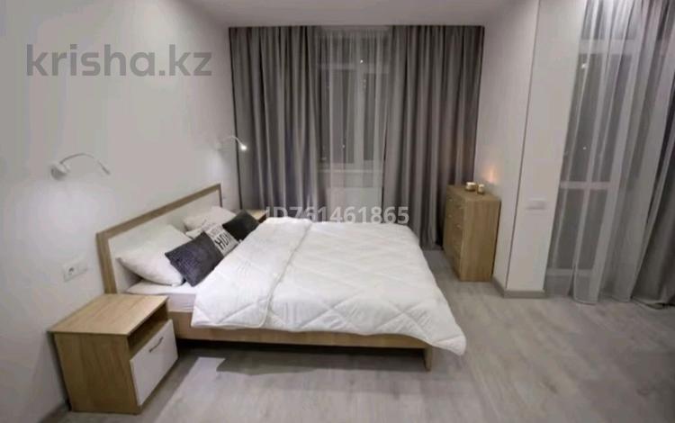 1-бөлмелі пәтер · 40 м² · 2/10 қабат, Абулхайыр хана 60, бағасы: 15 000 ₸ в Актобе — фото 2