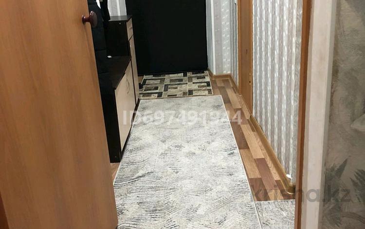 1-бөлмелі пәтер, 40.6 м², 1/4 қабат, Микрорайон &quot;Северный&quot; 5, бағасы: 15 млн 〒 в  — фото 2