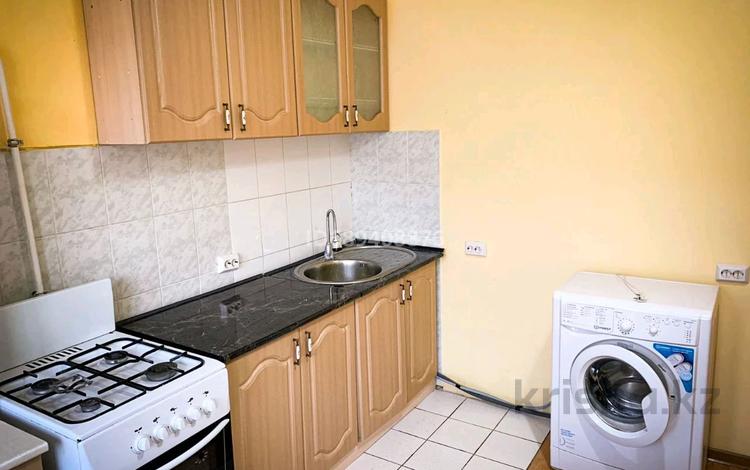 1-комнатная квартира · 40.2 м² · 1/5 этаж, мкр Астана 15 — За рестораном DOMBYRA за 120 000 ₸ в Уральске — фото 5