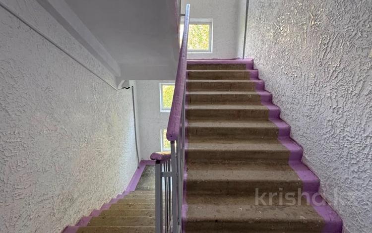 3-бөлмелі пәтер · 47.8 м² · 3/5 қабат, 1 ш/а, Тургенева, бағасы: 13.5 млн ₸ в Актобе, мкр 5 — фото 2
