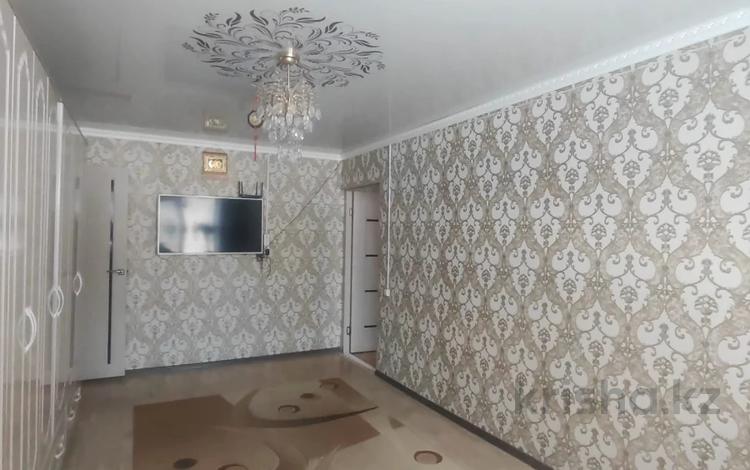 3-комнатная квартира · 57 м² · 1/5 этаж, Ермекова за 13.7 млн 〒 в Абае — фото 2
