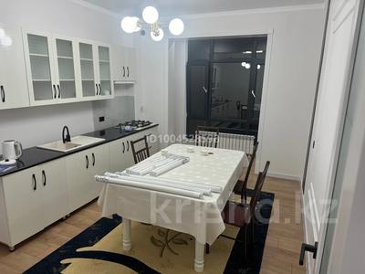 2-бөлмелі пәтер · 75 м² · 3 қабат, Аскарова,19 19 — Март ТЦ,1-гимназия, бағасы: 300 000 ₸ в Таразе
