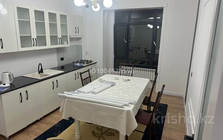 2-бөлмелі пәтер · 75 м² · 3 қабат, Аскарова,19 19 — Март ТЦ,1-гимназия, бағасы: 300 000 ₸ в Таразе — фото 2