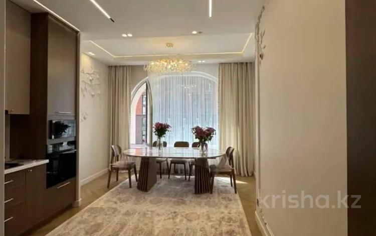 4-бөлмелі пәтер · 160 м² · 2/15 қабат, Турар Рыскулов 3, бағасы: 189 млн ₸ в Астане, Есильский р-н — фото 2