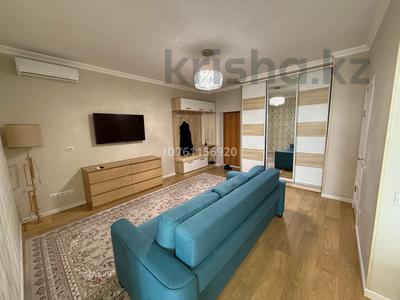Аренда квартир в Алматы: 2-комнатная квартира · 52 м² · 9/12 этаж, Муканова 159 за 380 000 〒 2-комнатная квартира · 52 м² · 9/12 этаж, Муканова 159 за 380 000 〒 в Алматы, Алмалинский р-н