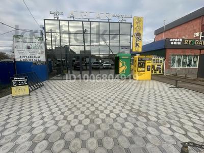 Офисы, магазины и бутики, салоны красоты, образование, развлечения, конференц-залы, кабинеты и рабочие места, студии · 55 м² за 300 000 〒 в Аксае