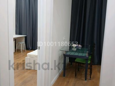 Аренда квартир в Астане: 1-комнатная квартира · 37 м² · помесячно, Толе би 12/2 за 200 000 〒 1-комнатная квартира · 37 м² · помесячно, Толе би 12/2 за 200 000 〒 в Астане, Нура р-н