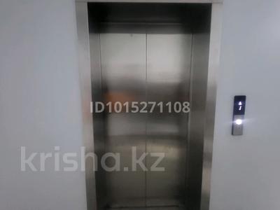 2-бөлмелі пәтер · 55 м² · 2/5 қабат, Асар-2 ш/а 241в кв11 — Толе Би Торговый Центр, бағасы: 32 млн ₸ в Шымкенте, Абайский р-н