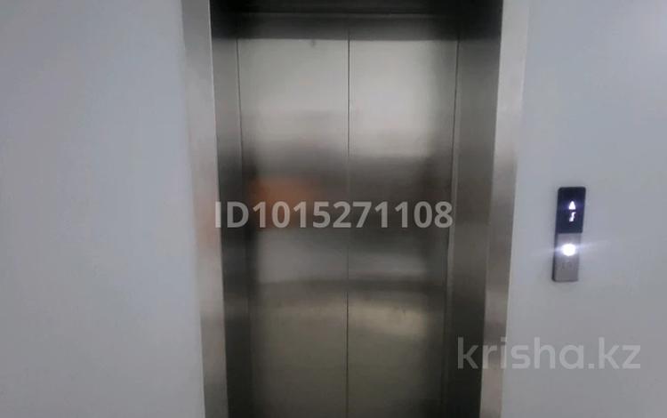 2-бөлмелі пәтер · 55 м² · 2/5 қабат, Асар-2 ш/а 241в кв11 — Толе Би Торговый Центр, бағасы: 32 млн ₸ в Шымкенте, Абайский р-н — фото 2