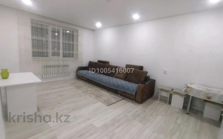 2-комнатная квартира · 47 м² · 3/5 этаж, Майкудук, Майкудук, мкр Голубые пруды 9/3 — Аялдама, балабақша, супермаркет, аптека, мектеп жақын. за 190 000 ₸ в Караганде, Алихана Бокейханова р-н — фото 2