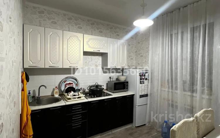 1-комнатная квартира · 38 м² · 6/9 этаж, Аль-Фараби 34/3 — Улы Дала за 230 000 ₸ в Астане, Есильский р-н — фото 2
