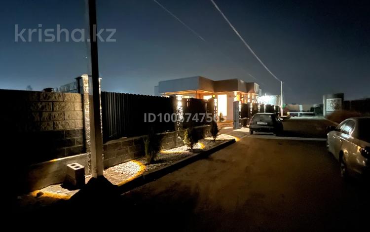 Отдельный дом · 4 комнаты · 180 м² · 6.3 сот., Жошы хан 12 — Алатауская трасса за 98 млн 〒 в Туздыбастау (Калинино) — фото 2