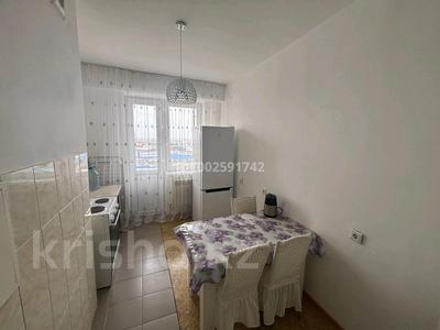 1-бөлмелі пәтер · 40 м² · 13/14 қабат, 32А ш/а. — Ақ базар, бағасы: 15 000 ₸ в Актау, 32А мкр