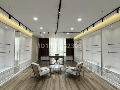 Свободное назначение, офисы, магазины и бутики, склады, фитнес и спорт, медцентры и аптеки, образование, кабинеты и рабочие места, студии · 96 м² за 400 000 〒 в Актау, 17-й мкр