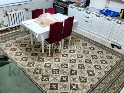 Отдельный дом · 4 комнаты · 180 м² · 180 сот., Балсұлу Сахиева 25 — Көшенің бойында за 13.5 млн ₸ в 