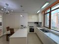 4-комнатная квартира · 140 м² · 10/21 этаж, Кабанбай батыра 43Г за 750 000 ₸ в Астане, Нура р-н — фото 14