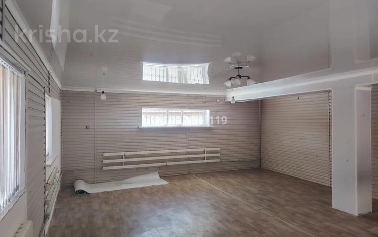 Свободное назначение · 150 м² за 450 000 ₸ в  — фото 3