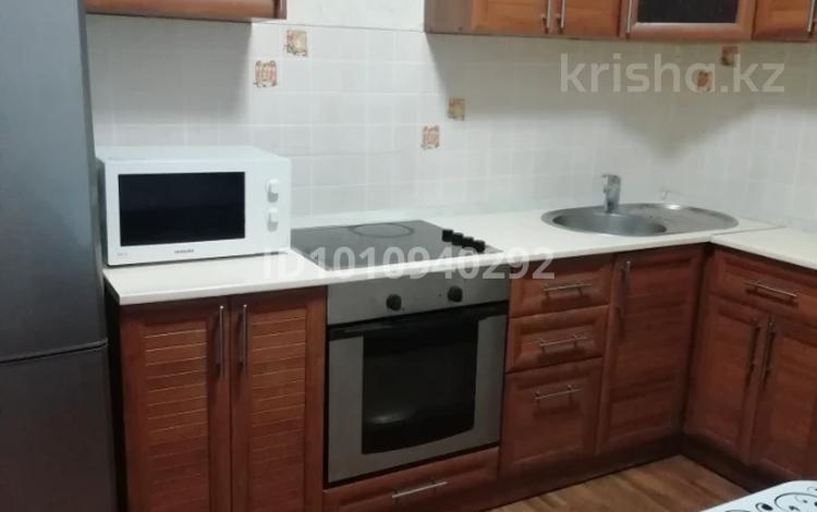 3-комнатная квартира · 63.4 м² · 10/10 этаж, мкр Юго-Восток, Мкр Степной 4 24 за 28 млн ₸ в Караганде, Казыбек би р-н — фото 21